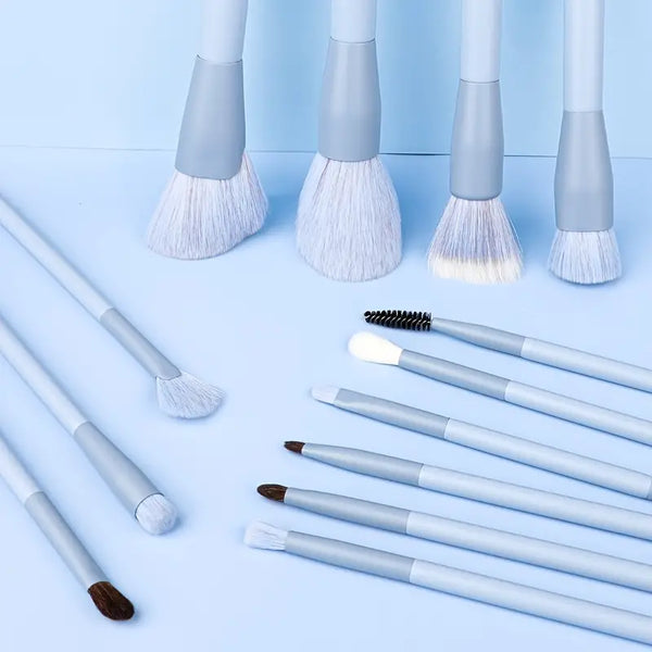 13-Piece Premium Synthetic Makeup Brushes Set with Bag