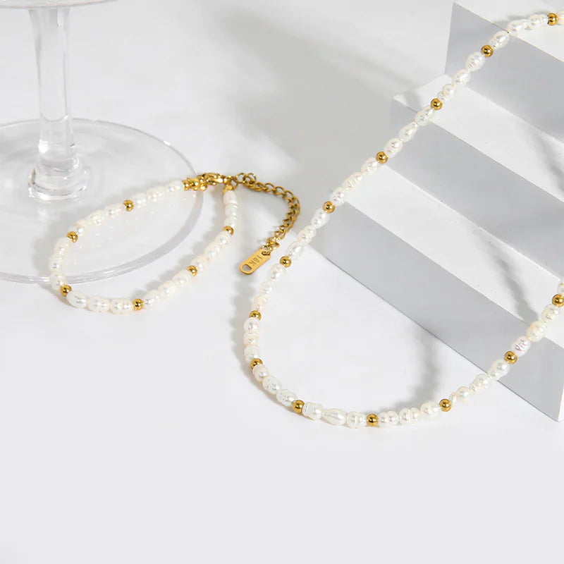Clavicle Necklace